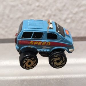 Vintage Road Champs Mini Monster Wheels Aqua Van Speed Go Micro Machines 1987